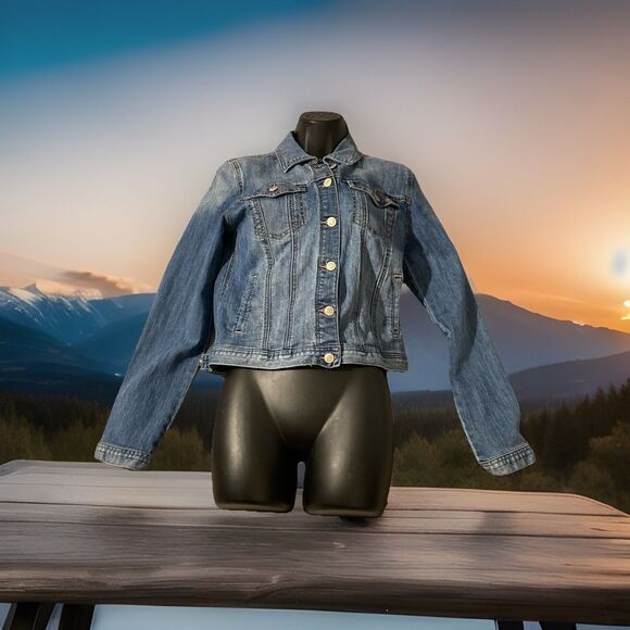 Maurices Denim Jacket Women’s Small Blue Jean Trucker Biker Inside Pockets - Picture 1 of 9